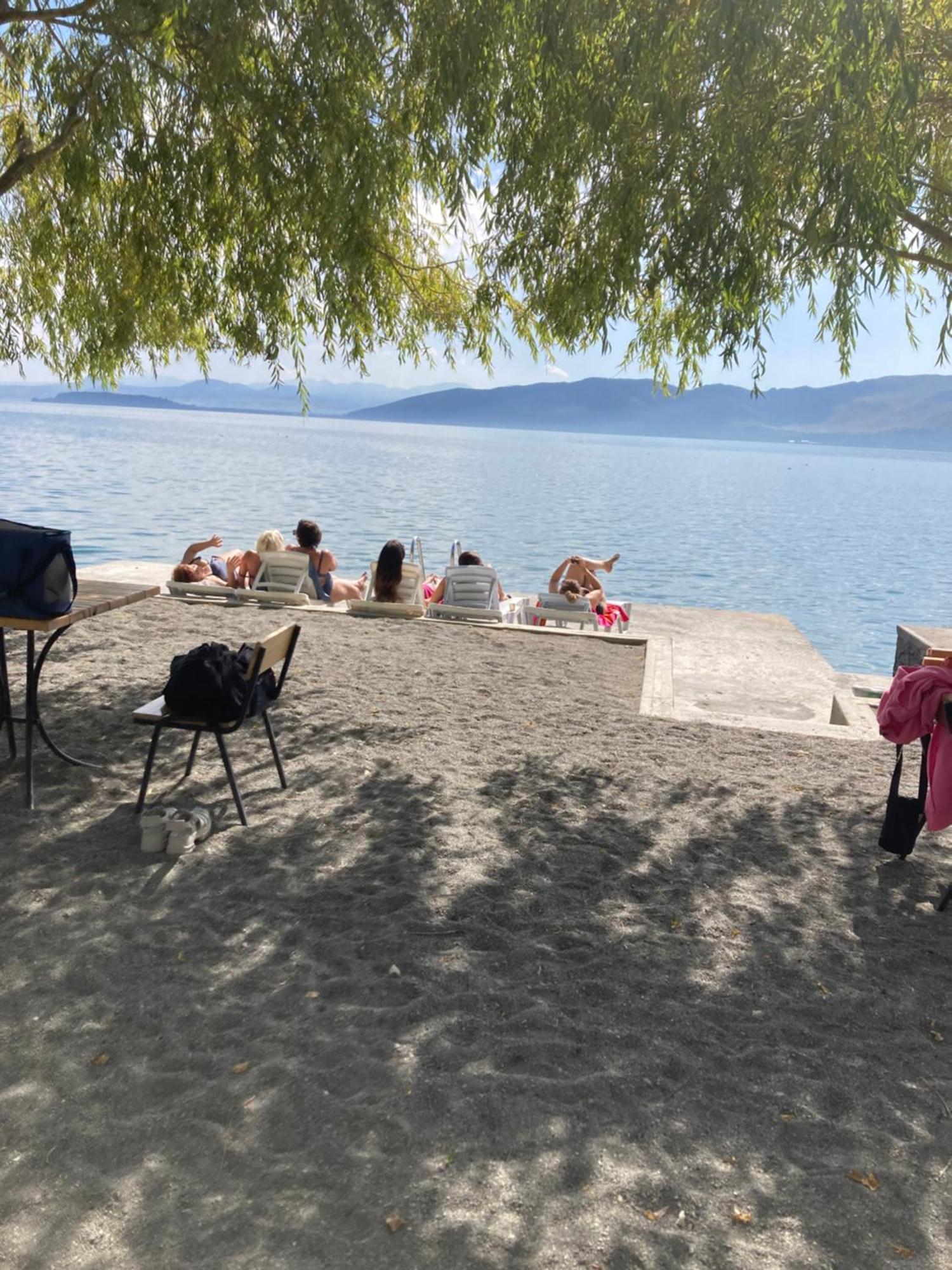 Edem Sevan Buitenkant foto