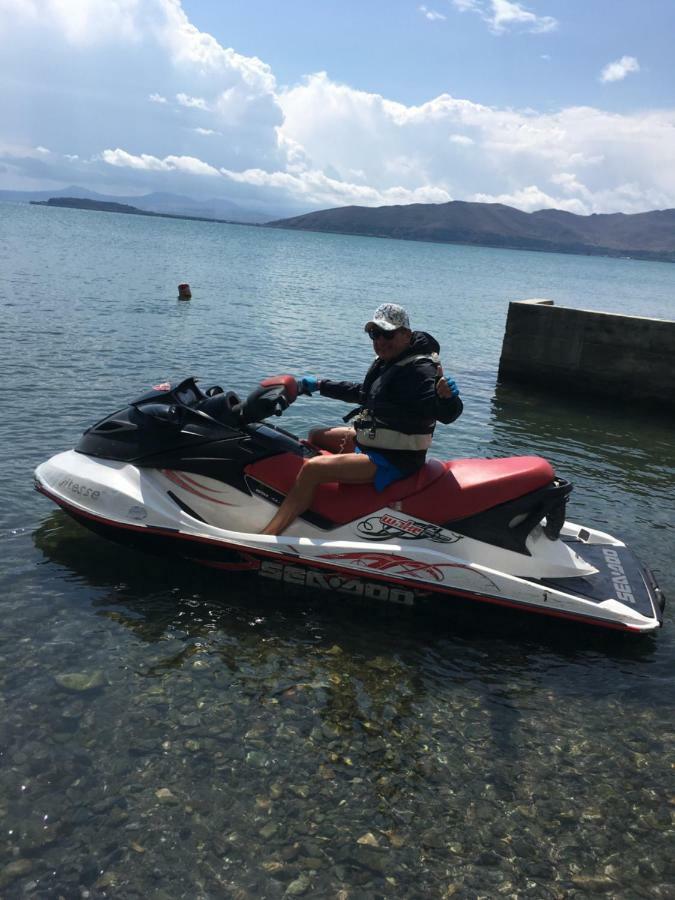 Edem Sevan Buitenkant foto